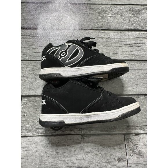 Heelys Size 2 - Picture 6 of 11
